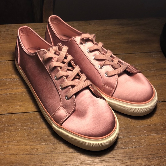 The GAP - Pink Satin Lace Up Fashion Sneakers ladies 9 - Picture 4 of 10